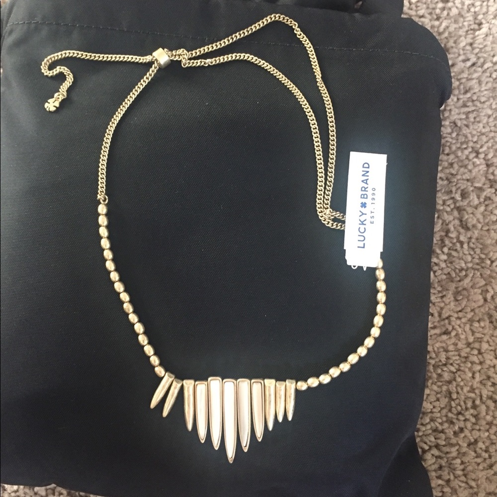 BNWT - Lucky Brand - Statement necklace